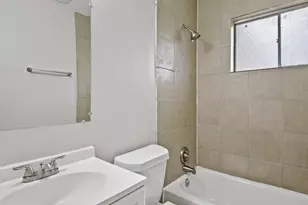 612 Marshall Rd, Angleton, TX 77515 - Photo 9