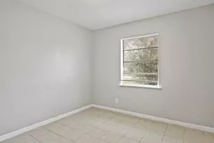 612 Marshall Rd, Angleton, TX 77515 - Photo 7