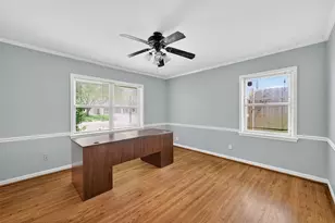 1509 Ronson Rd, Houston, TX 77055 - Photo 9