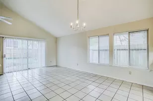 12935 Knotty Glen Ln, Houston, TX 77072 - Photo 7