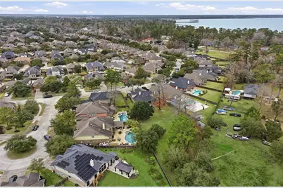 13926 Sawmill Run Lane, Houston, TX 77044 - Photo 41