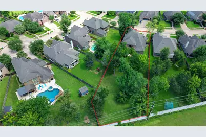 7018 Fall Creek Lane, Missouri City, TX 77459 - Photo 35