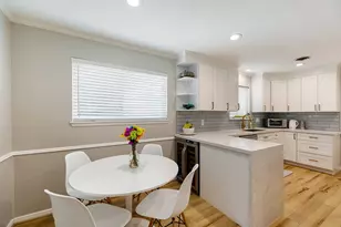 4411 Deer Lodge Dr, Houston, TX 77018 - Photo 13