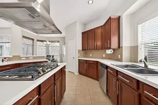 17906 Oakfield Glen Ln, Cypress, TX 77433 - Photo 13