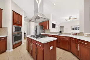 17906 Oakfield Glen Ln, Cypress, TX 77433 - Photo 15
