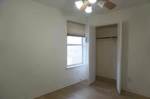 7916 Comal St, Houston, TX 77051 - Photo 15