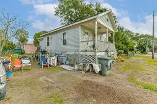 1418 30th St, Galveston, TX 77550 - Photo 19