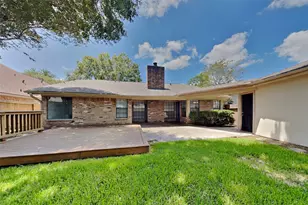 2811 Pineleaf Dr, Sugar Land, TX 77479 - Photo 21