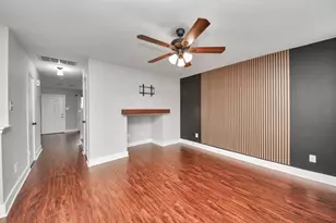 1536 Kew Garden Dr, Houston, TX 77047 - Photo 11