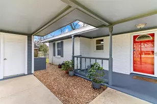 201 Southern Oaks Dr, Lake Jackson, TX 77566 - Photo 7