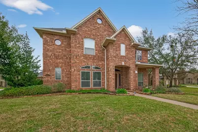 51 English Oak Court, Lake Jackson, TX 77566 - Photo 3