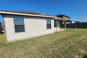 9002 St Laurent Ln, Houston, TX 77044 - Photo 27
