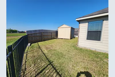 9002 Saint Laurent Lane, Houston, TX 77044 - Photo 25