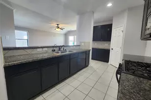 9002 St Laurent Ln, Houston, TX 77044 - Photo 9