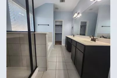 9002 Saint Laurent Lane, Houston, TX 77044 - Photo 15