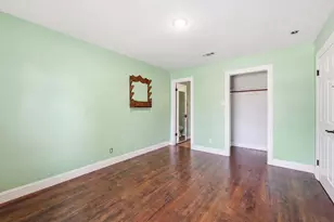 410 Crepe Myrtle Ave, Orange, TX 77630 - Photo 9