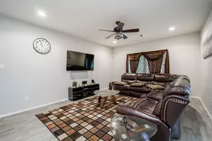 6802 Amber Clf Ln, Rosenberg, TX 77469 - Photo 7