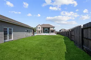 13814 Evert Ct, Mont Belvieu, TX 77523 - Photo 47