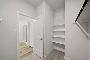 1890 Redwood Ln, Dayton, TX 77535 - Photo 13