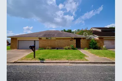 1520 Crestmont Street, Wharton, TX 77488 - Photo 1