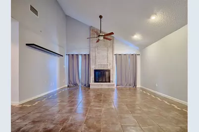 1520 Crestmont Street, Wharton, TX 77488 - Photo 5