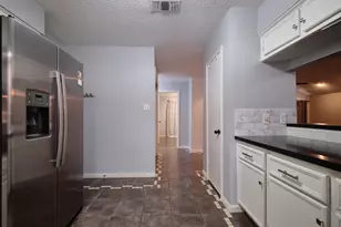 1520 Crestmont St, Wharton, TX 77488 - Photo 13