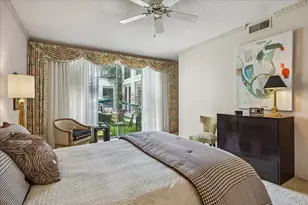 9623 Longmont Dr, Houston, TX 77063 - Photo 27