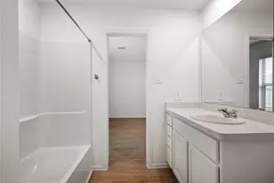 104 Pine Bend Ct, Magnolia, TX 77354 - Photo 13