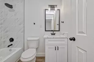 5609 Denmark St, Houston, TX 77028 - Photo 9