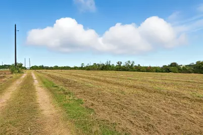 29211 Castle Road, Waller, TX 77484 - Photo 13