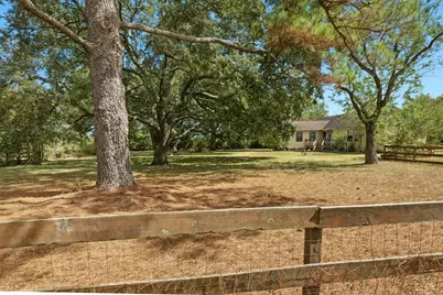 29211 Castle Road, Waller, TX 77484 - Photo 15