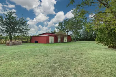 29211 Castle Road, Waller, TX 77484 - Photo 21