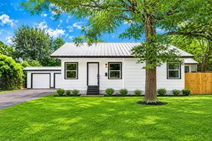 1202 N Roberson St, Conroe, TX 77301 - Photo 1