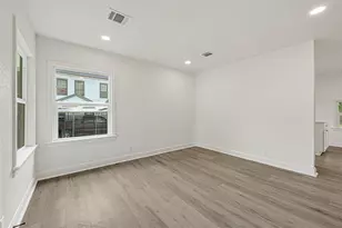 1202 N Roberson St, Conroe, TX 77301 - Photo 15
