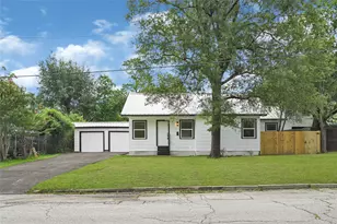 1202 N Roberson St, Conroe, TX 77301 - Photo 43