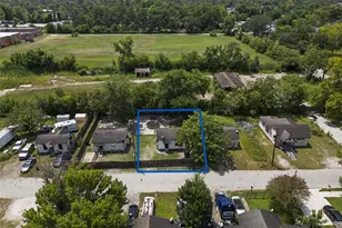 7333 Parkes St, Houston, TX 77088 - Photo 1