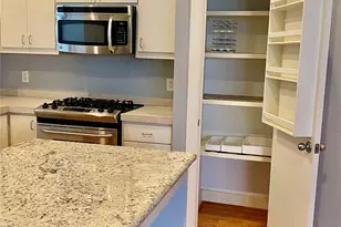 223 W 26th St, Houston, TX 77008 - Photo 17