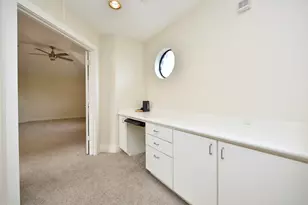 223 W 26th St, Houston, TX 77008 - Photo 31