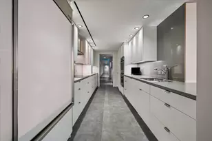15 Greenway Plz, Houston, TX 77046 - Photo 11