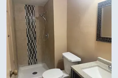 6989 Chasewood Drive, Houston, TX 77489 - Photo 7