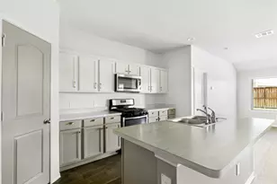 21407 Rustic Elm Dr, New Caney, TX 77357 - Photo 5