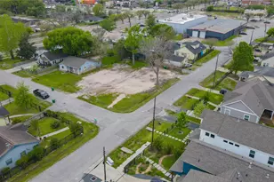 4819 Cetti St, Houston, TX 77009 - Photo 21