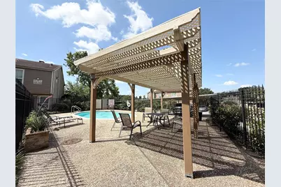 1860 White Oak Drive #376, Houston, TX 77009 - Photo 5