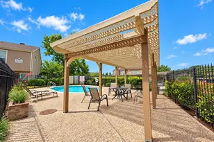 1860 White Oak Dr, Houston, TX 77009 - Photo 3