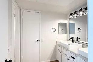 1860 White Oak Dr, Houston, TX 77009 - Photo 17