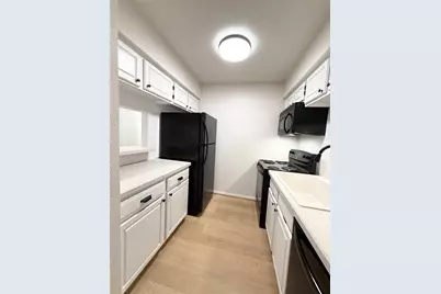1860 White Oak Drive #376, Houston, TX 77009 - Photo 13