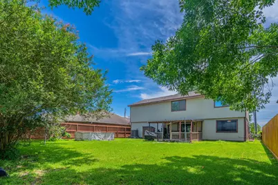 2304 Caroline Street, Dickinson, TX 77539 - Photo 23