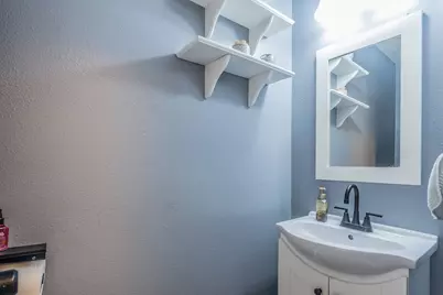 2304 Caroline Street, Dickinson, TX 77539 - Photo 19