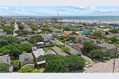 2212 32nd Street, Galveston, TX 77550 - Photo 27