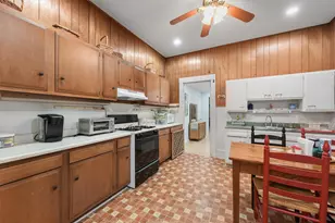 2212 32nd St, Galveston, TX 77550 - Photo 17